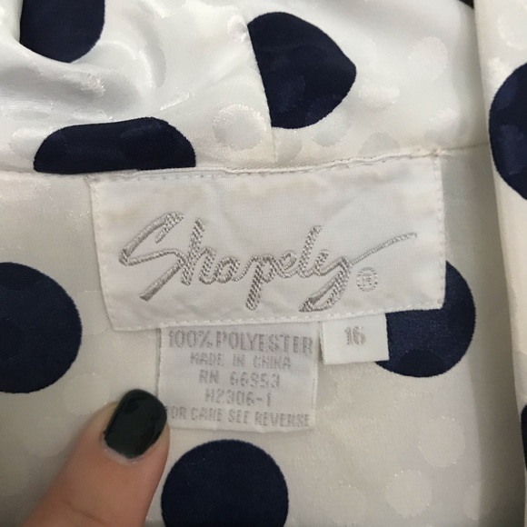 Shapely Polka Dot Open Front Blouse - Picture 2 of 5